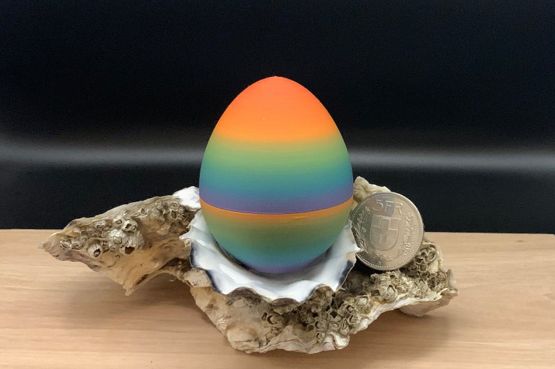 Regenbogen-Ei